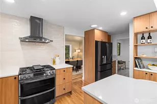 6423 E Mercer Way, Mercer Island, WA 98040 - Photo 12