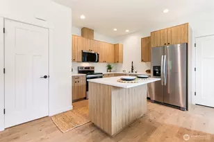 4225 Ambrosia Ln, Bellingham, WA 98226 - Photo 8