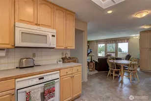 409 Austin Ave, Wenatchee, WA 98801 - Photo 16