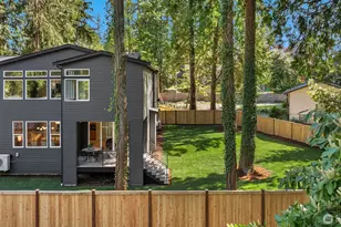 13321 108th Ave NE, Kirkland, WA 98034 - Photo 36