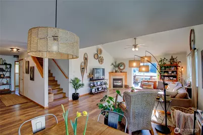 988 Homestead Drive, Burlington, WA 98233 - Photo 8