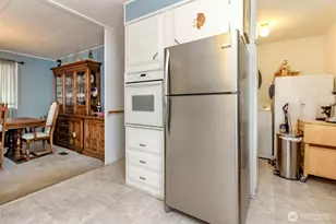 2101 S 324th St, Federal Way, WA 98003 - Photo 12