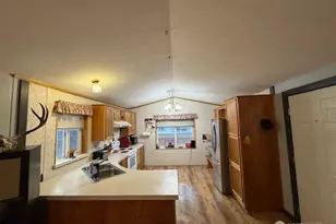 345 NE Della Ave, College Place, WA 99324 - Photo 8