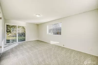 1333 S Winnifred Street, Tacoma, WA 98465 - Photo 12