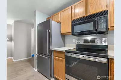 21227 76th Avenue W #B8, Edmonds, WA 98026 - Photo 12