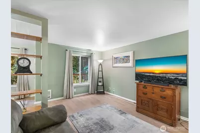 21227 76th Avenue W #B8, Edmonds, WA 98026 - Photo 8