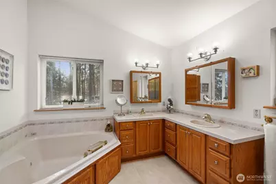 91 E Franjo Beach Drive, Shelton, WA 98584 - Photo 12