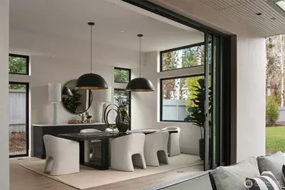 8024 NE 8th St, Medina, WA 98039 - Photo 10