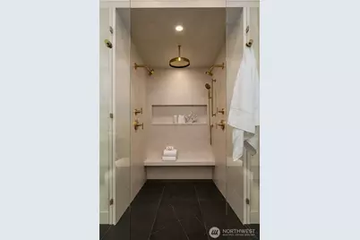 8024 NE 8th St, Medina, WA 98039 - Photo 18