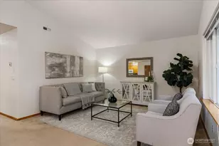 606 NW 12th Loop, Oak Harbor, WA 98277 - Photo 6