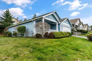 606 NW 12th Loop, Oak Harbor, WA 98277 - Photo 2