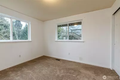 2803 31st Street SE, Puyallup, WA 98374 - Photo 24