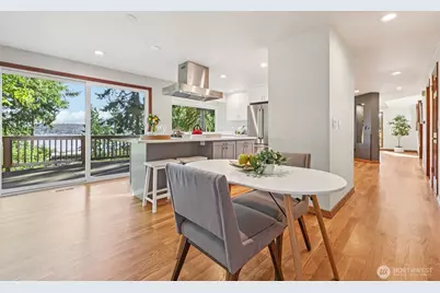 411 W Lake Sammamish Parkway NE, Bellevue, WA 98008 - Photo 14