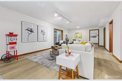 411 W Lake Sammamish Parkway NE, Bellevue, WA 98008 - Photo 24