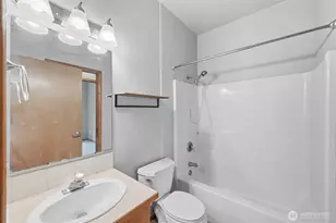 4637 Celia Way, Bellingham, WA 98226 - Photo 14