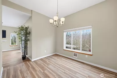 4637 Celia Way #201, Bellingham, WA 98226 - Photo 8