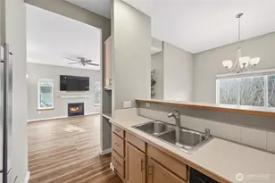 4637 Celia Way, Bellingham, WA 98226 - Photo 6