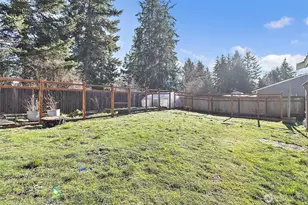13009 Prairie Cir E, Bonney Lake, WA 98391 - Photo 32