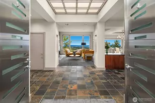 16812 SE 58th Pl, Bellevue, WA 98006 - Photo 2