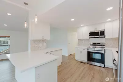 6897 Capricorn Lane NE, Bremerton, WA 98311 - Photo 14