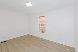 6897 Capricorn Ln NE, Bremerton, WA 98311 - Photo 28