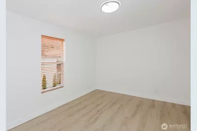 6897 Capricorn Lane NE, Bremerton, WA 98311 - Photo 26