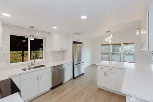 6897 Capricorn Ln NE, Bremerton, WA 98311 - Photo 12