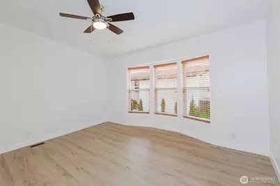 6897 Capricorn Lane NE, Bremerton, WA 98311 - Photo 18