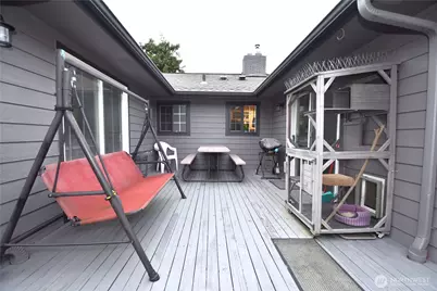 1304 Hillcrest Parkway, Mount Vernon, WA 98274 - Photo 26