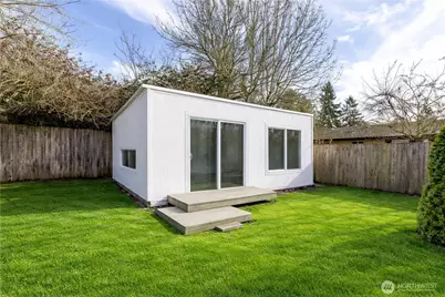 8304 42nd Place S, Seattle, WA 98118 - Photo 26