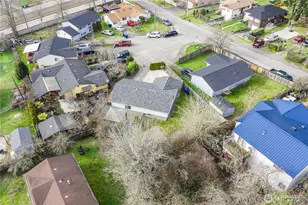 8304 42nd Pl S, Seattle, WA 98118 - Photo 30