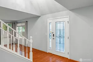 25825 12th Ave S, Des Moines, WA 98198 - Photo 2