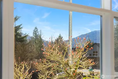 23420 SE Black Nugget Road #A204, Issaquah, WA 98029 - Photo 32