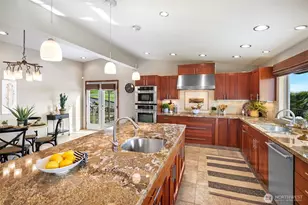 2004 Valley View Dr, Lake Stevens, WA 98258 - Photo 10