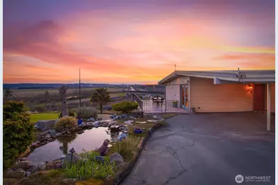 2004 Valley View Drive, Lake Stevens, WA 98258 - Photo 40