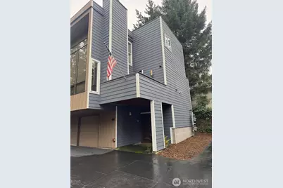 1409 N 200th Street #A6, Shoreline, WA 98133 - Photo 1