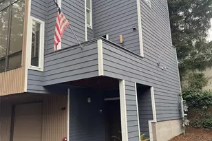 1409 N 200th St, Shoreline, WA 98133 - Photo 1