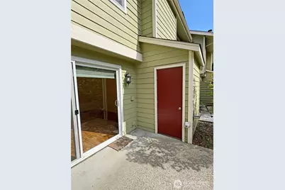 3935 NE Fairway Lane, Bremerton, WA 98312 - Photo 16