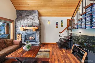 1310 Snoqualmie Dr, Snoqualmie Pass, WA 98068 - Photo 8
