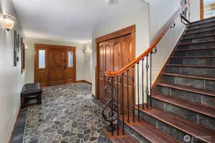 1310 Snoqualmie Dr, Snoqualmie Pass, WA 98068 - Photo 6