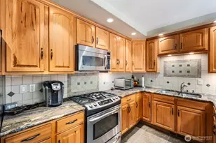 1310 Snoqualmie Dr, Snoqualmie Pass, WA 98068 - Photo 14