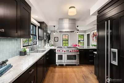 4915 NE 60th Street, Seattle, WA 98115 - Photo 10