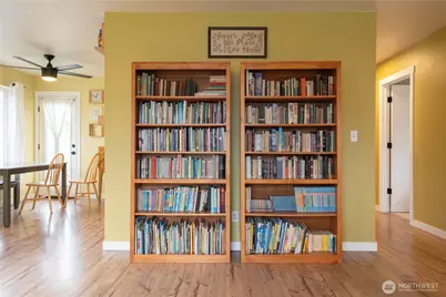 2274 Dogwood Street, Lynden, WA 98264 - Photo 10