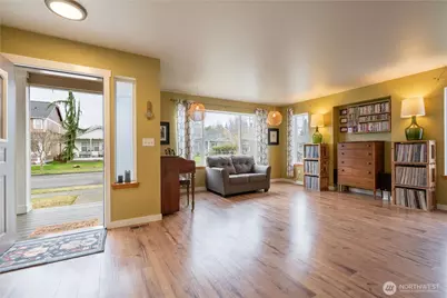 2274 Dogwood Street, Lynden, WA 98264 - Photo 4