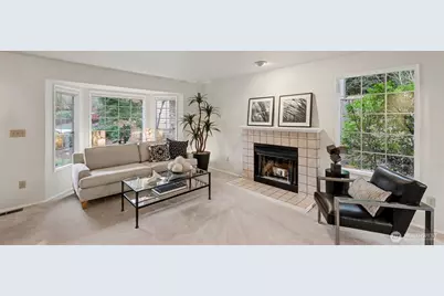23915 SE 42nd Court, Sammamish, WA 98029 - Photo 6
