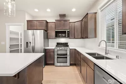 9037 Wyatt Loop SE, Tumwater, WA 98501 - Photo 10