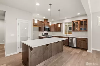 9037 Wyatt Loop SE, Tumwater, WA 98501 - Photo 8