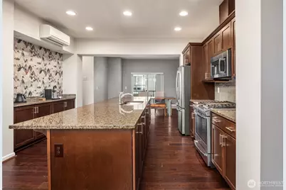 3250 SW Graham Street #104, Seattle, WA 98126 - Photo 6