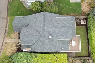 110 Smith Street, Seattle, WA 98109 - Photo 38