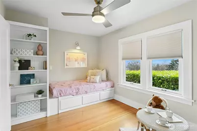 110 Smith Street, Seattle, WA 98109 - Photo 28